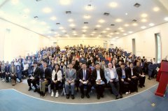 正在高校的配合勤奋下